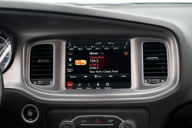 Used 2023 Dodge Charger SXT image 37