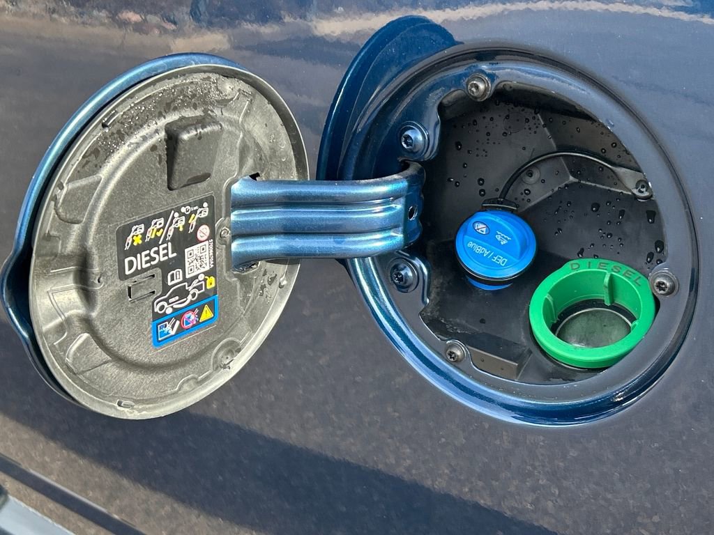 Used 2024 RAM 3500 Tradesman w/ Chrome Appearance Group image 30