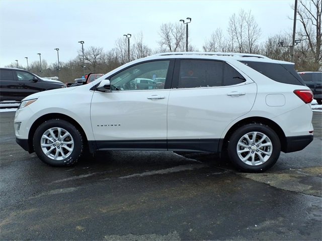 Used 2019 Chevrolet Equinox LT w/ Sun & Navigation Package image 4