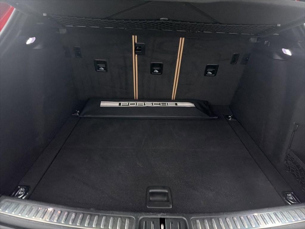 Used 2018 Porsche Macan S AWD/4WD image 28