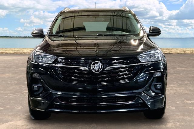 Used 2023 Buick Encore GX Select w/ Sport Touring Package image 2