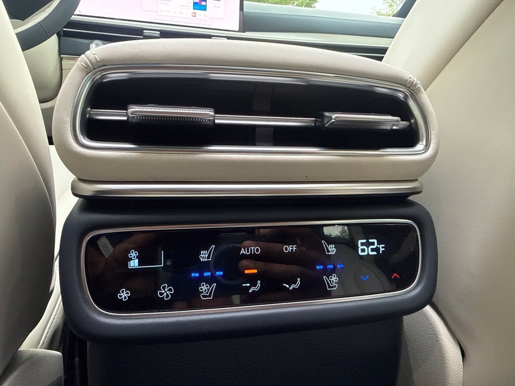 New 2027 Genesis GV80 3.5T Prestige AWD/4WD image 28