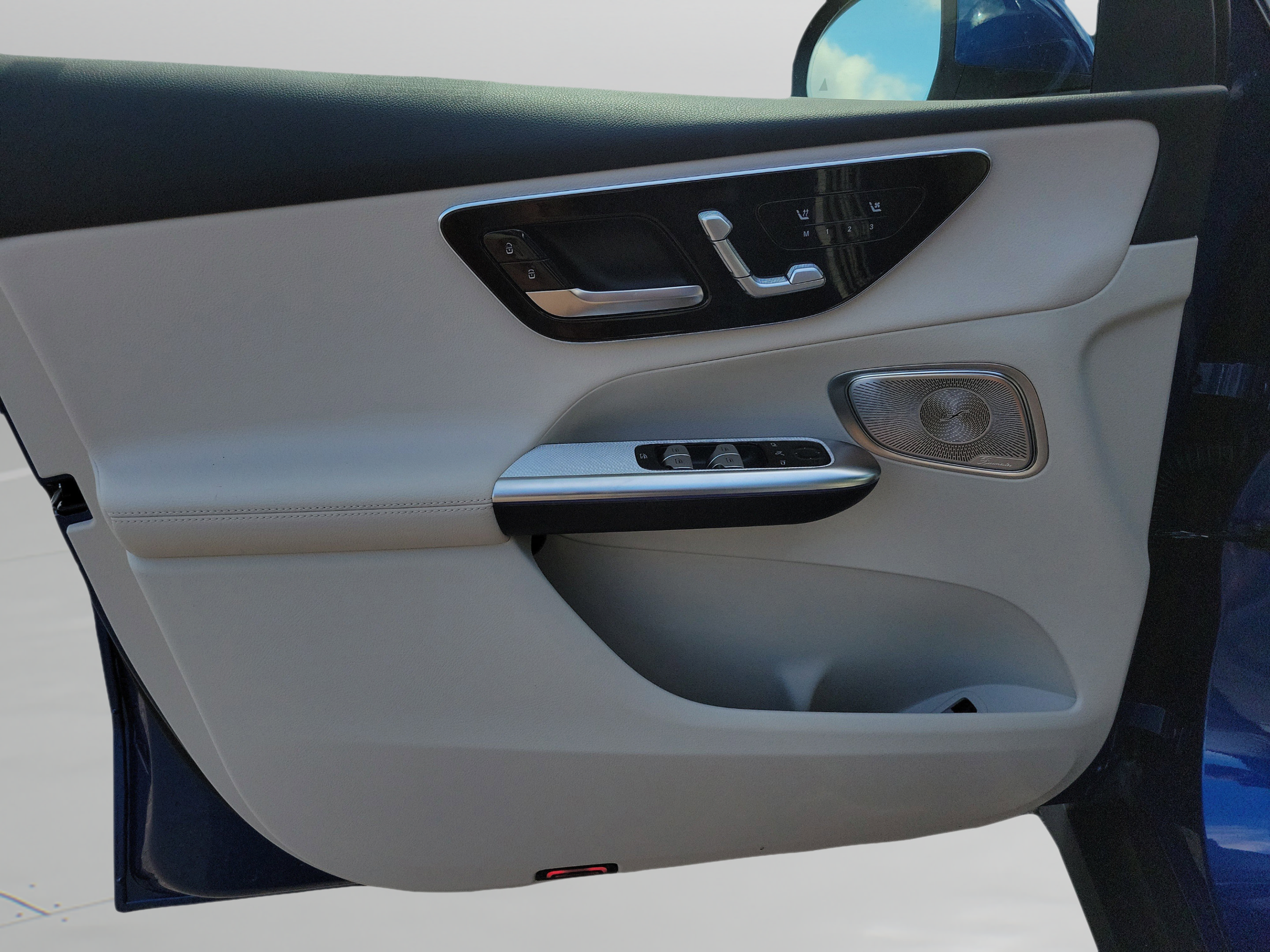 Certified 2026 Mercedes-Benz GLC 300 4MATIC image 29