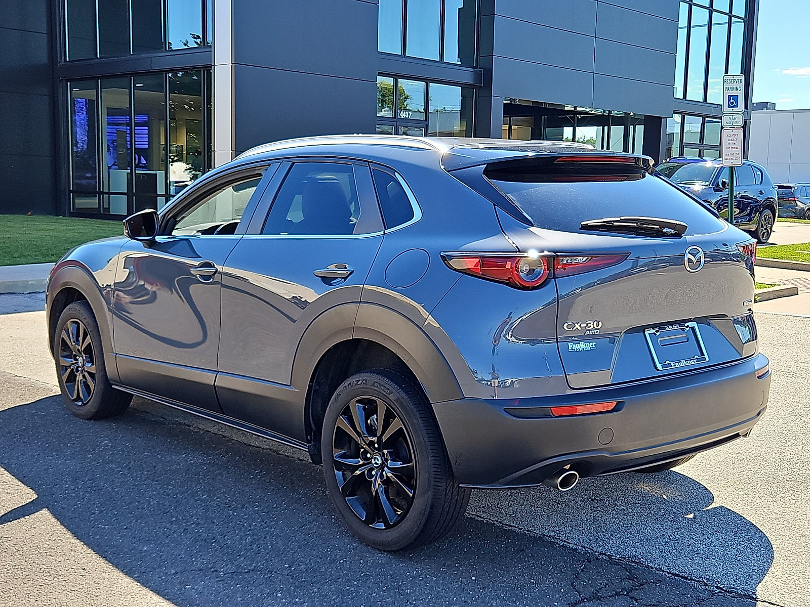 Used 2023 MAZDA CX-30 AWD 2.5 S w/ Preferred Package image 4