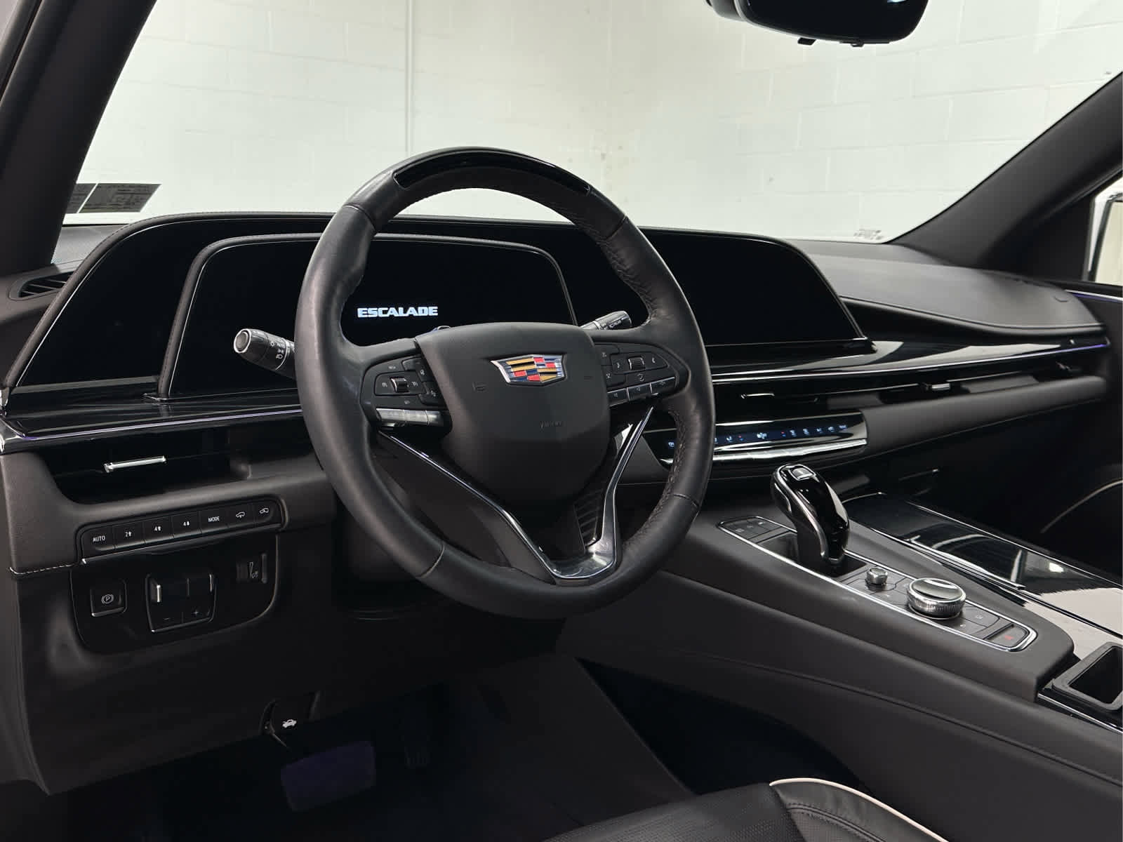 Used 2024 Cadillac Escalade Sport w/ LPO, ONYX Package AWD/4WD image 10