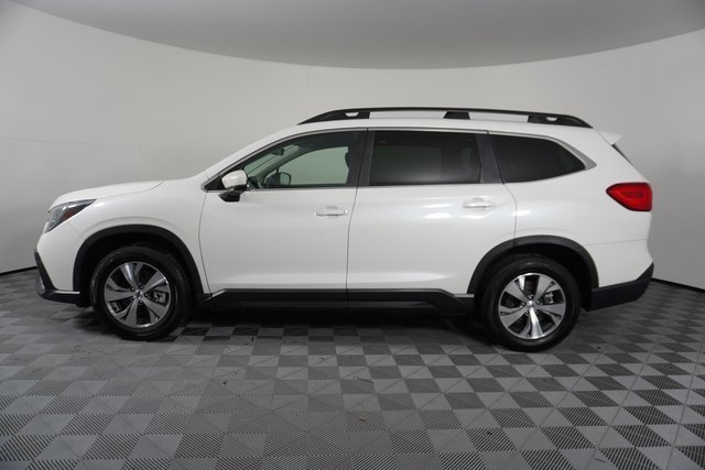 Certified 2024 Subaru Ascent Premium w/ Convenience Package image 4