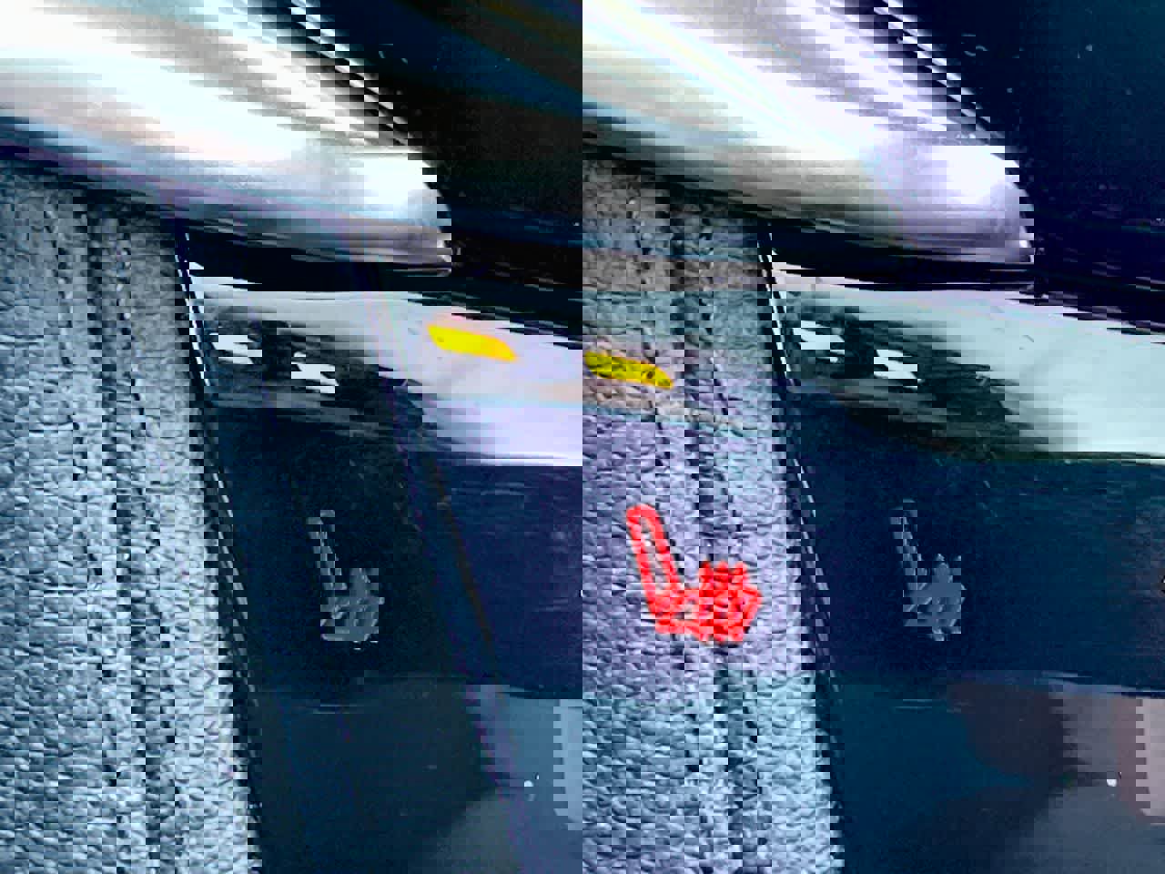 Used 2021 Cadillac XT6 Premium Luxury w/ LPO, Floor Liner Package image 23