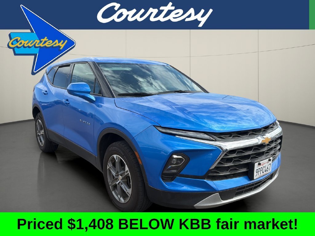 Used 2025 Chevrolet Blazer LT