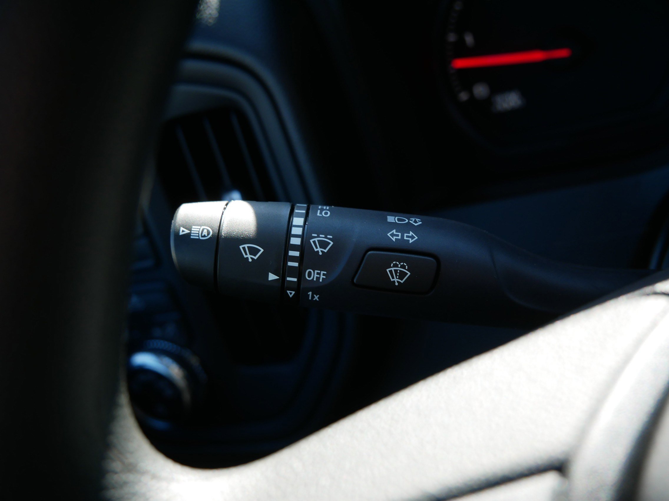 New 2026 GMC Sierra 2500 Pro w/ Convenience Package image 23