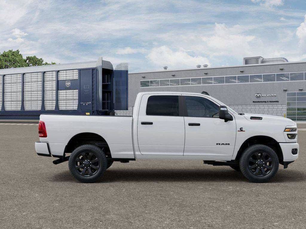 New 2026 RAM 2500 Big Horn AWD/4WD image 46
