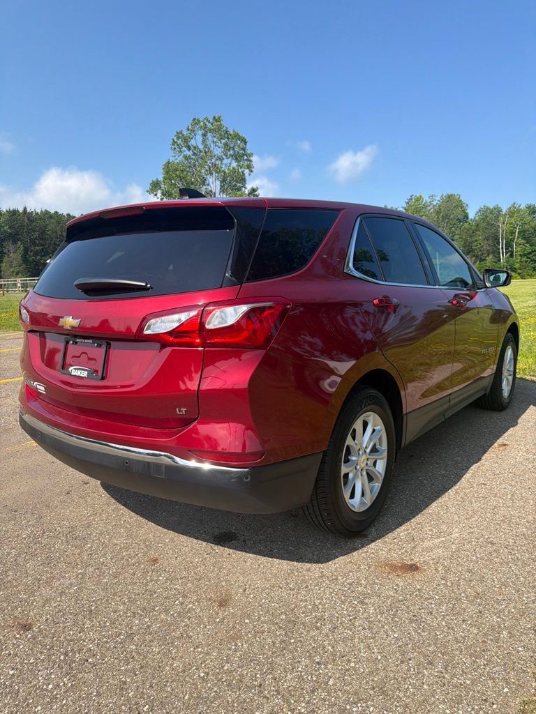 Used 2020 Chevrolet Equinox LT w/ Driver Convenience Package FWD image 5