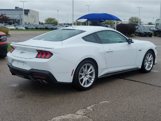 Certified 2024 Ford Mustang GT Premium RWD image 5