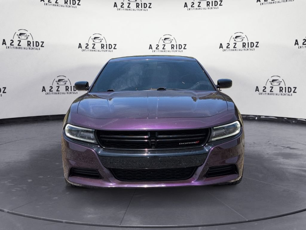 Used 2020 Dodge Charger SXT w/ Blacktop Package RWD image 2