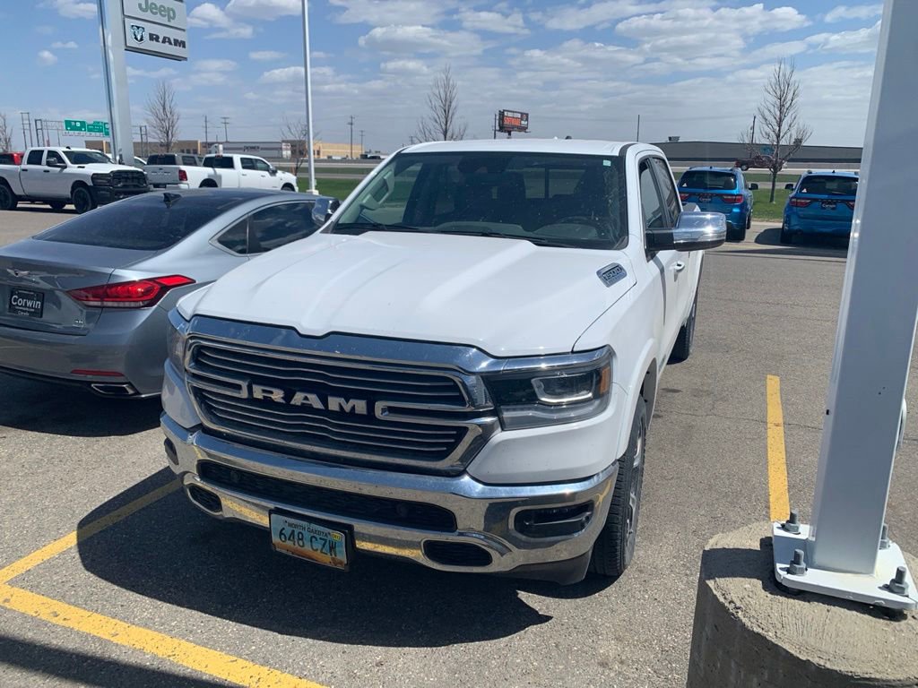 Used 2022 RAM 1500 Laramie AWD/4WD image 9