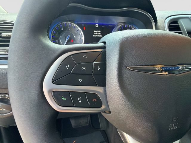 Used 2023 Chrysler 300 Touring w/ Sport Appearance Package RWD image 28
