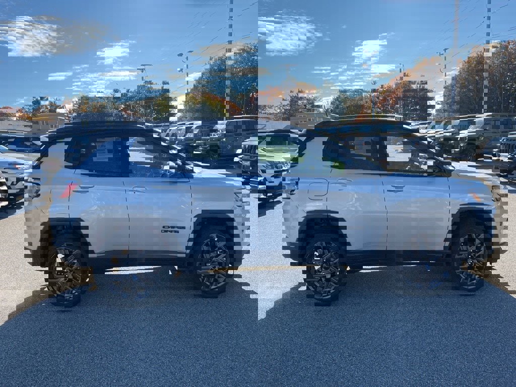 New 2026 Jeep Compass Limited image 8