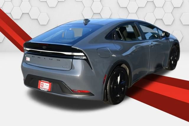 Used 2025 Toyota Prius Plug-In Hybrid FWD image 6