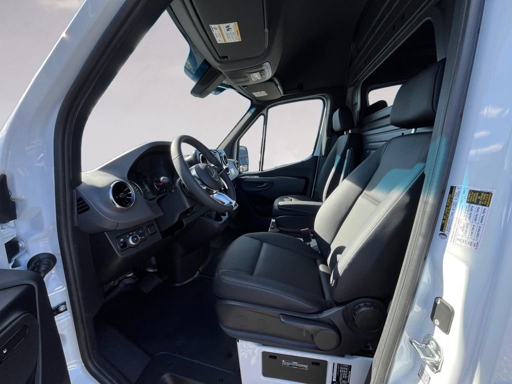 New 2026 Mercedes-Benz Sprinter 144 Cargo image 7
