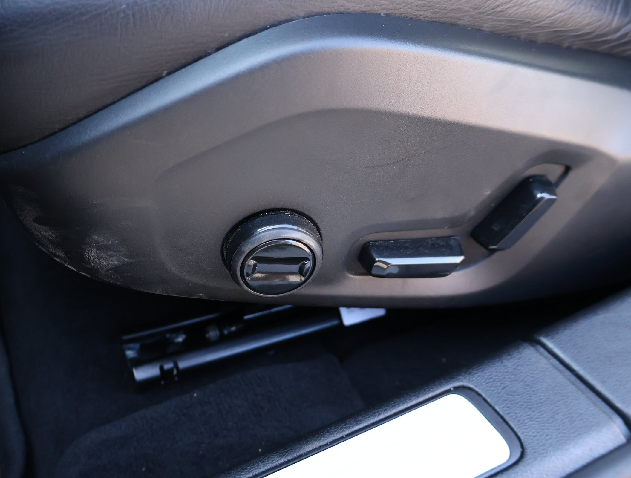 Used 2024 Volvo S60 B5 Core FWD image 10
