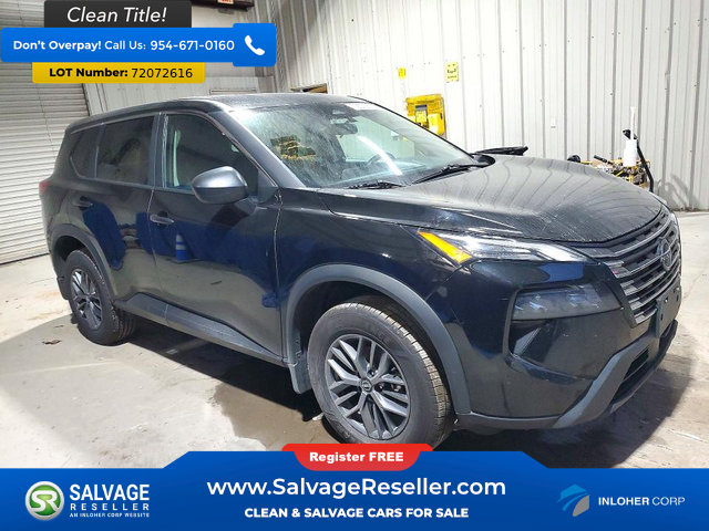 Used 2025 Nissan Rogue S AWD/4WD image 5
