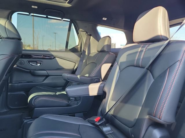 Certified 2025 Honda Pilot TrailSport image 34