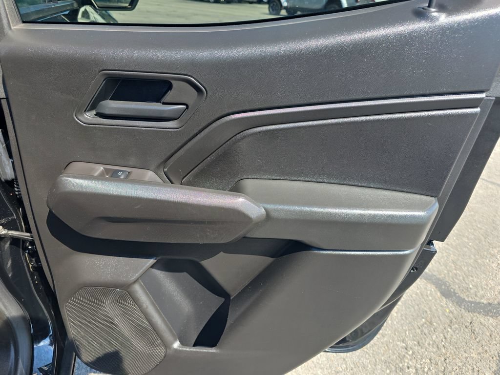Used 2025 Chevrolet Colorado Trail Boss AWD/4WD image 14