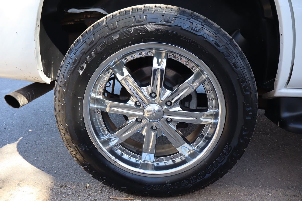 Used 2003 Chevrolet Tahoe LT image 44