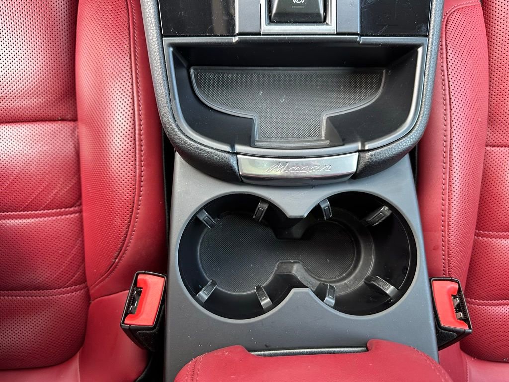 Certified 2023 Porsche Macan Turbo image 27
