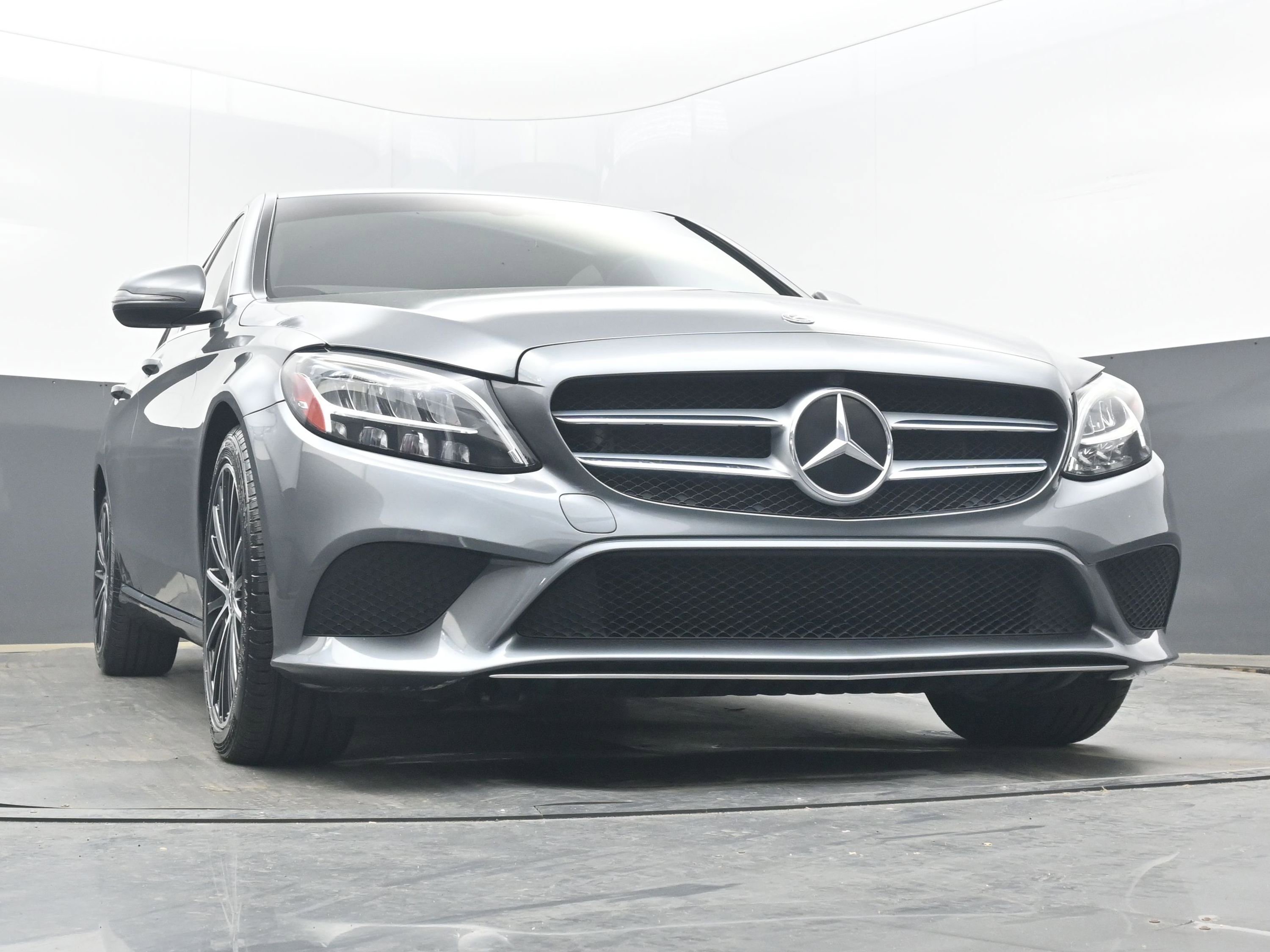 Used 2021 Mercedes-Benz C 300 Sedan w/ Premium Package image 22