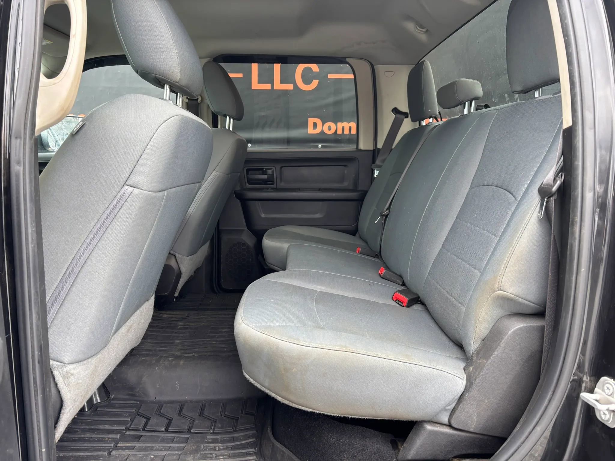 Used 2018 RAM 3500 Tradesman w/ Chrome Appearance Group image 18