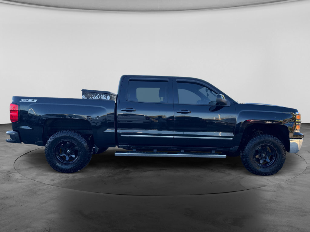 Used 2014 Chevrolet Silverado 1500 LTZ Z71 w/ LTZ Plus Package AWD/4WD image 11