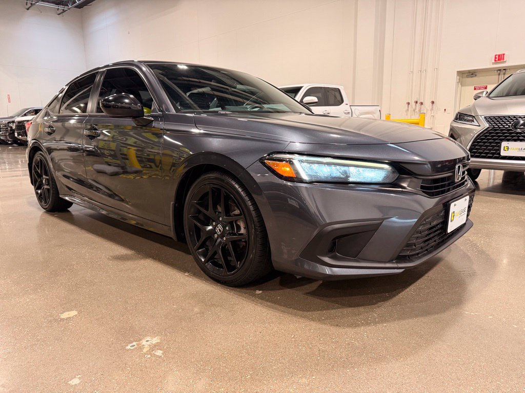 Used 2023 Honda Civic Sport image 3