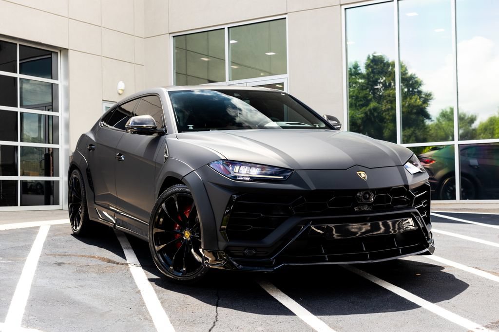 Used 2022 Lamborghini Urus AWD/4WD image 8