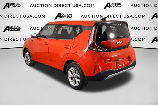 Used 2024 Kia Soul LX w/ Option Group 015 FWD image 41
