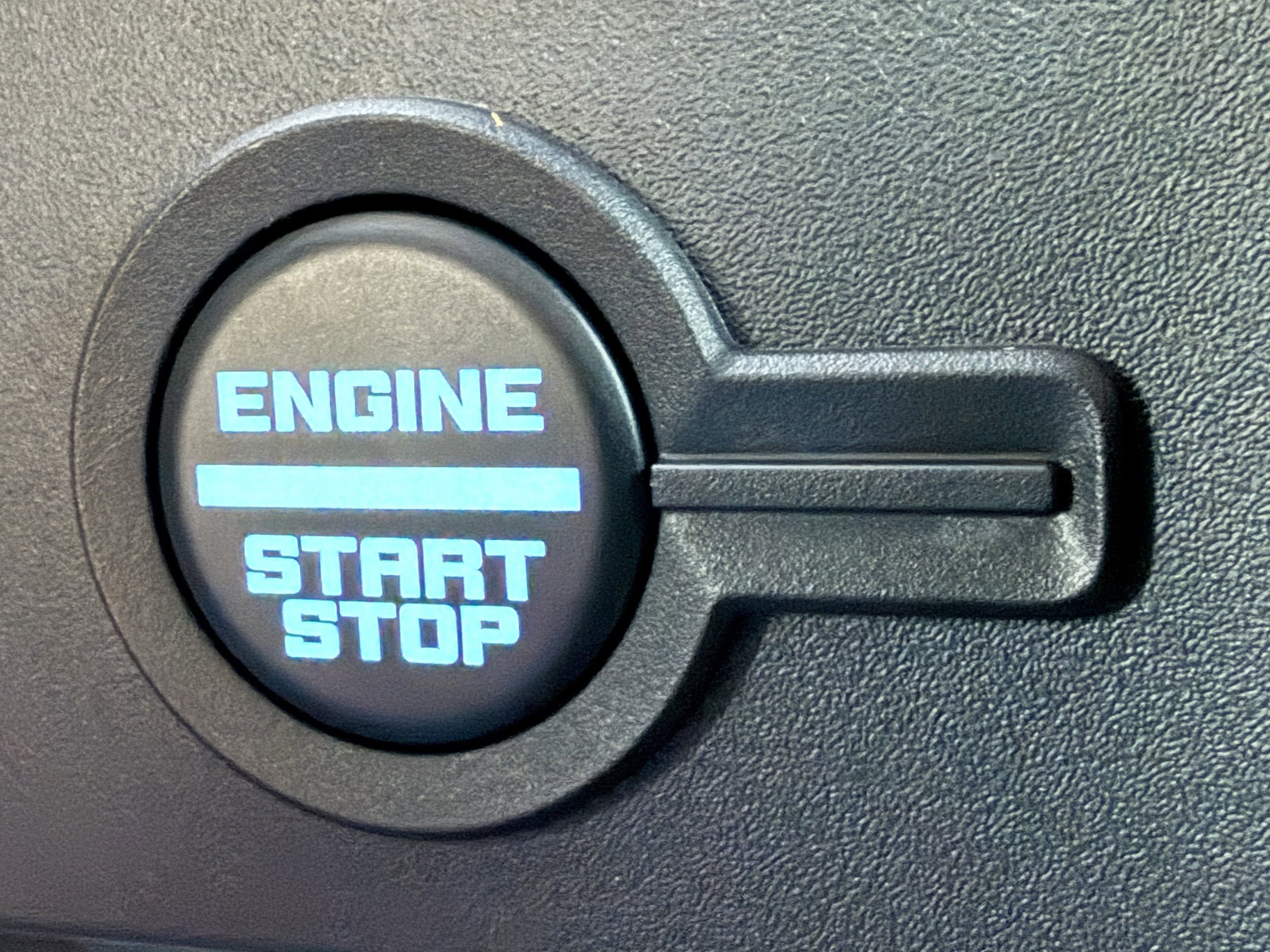 New 2025 Ford Bronco Badlands image 54