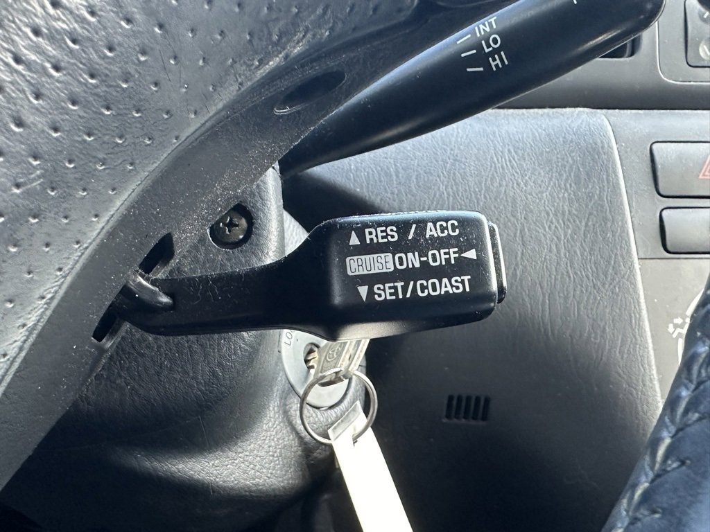 Used 2003 Toyota Corolla S image 24