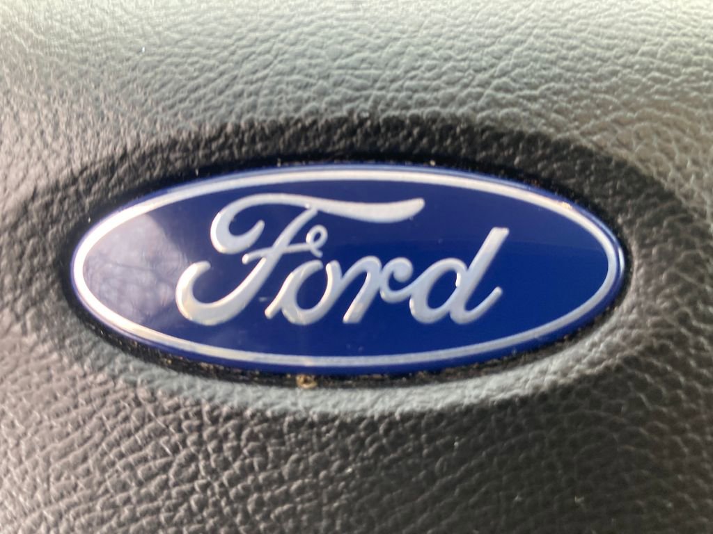 Used 2018 Ford Edge SEL w/ Equipment Group 201A image 26