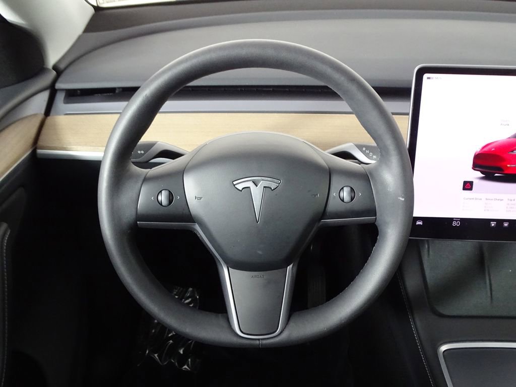 Used 2023 Tesla Model Y Long Range image 21