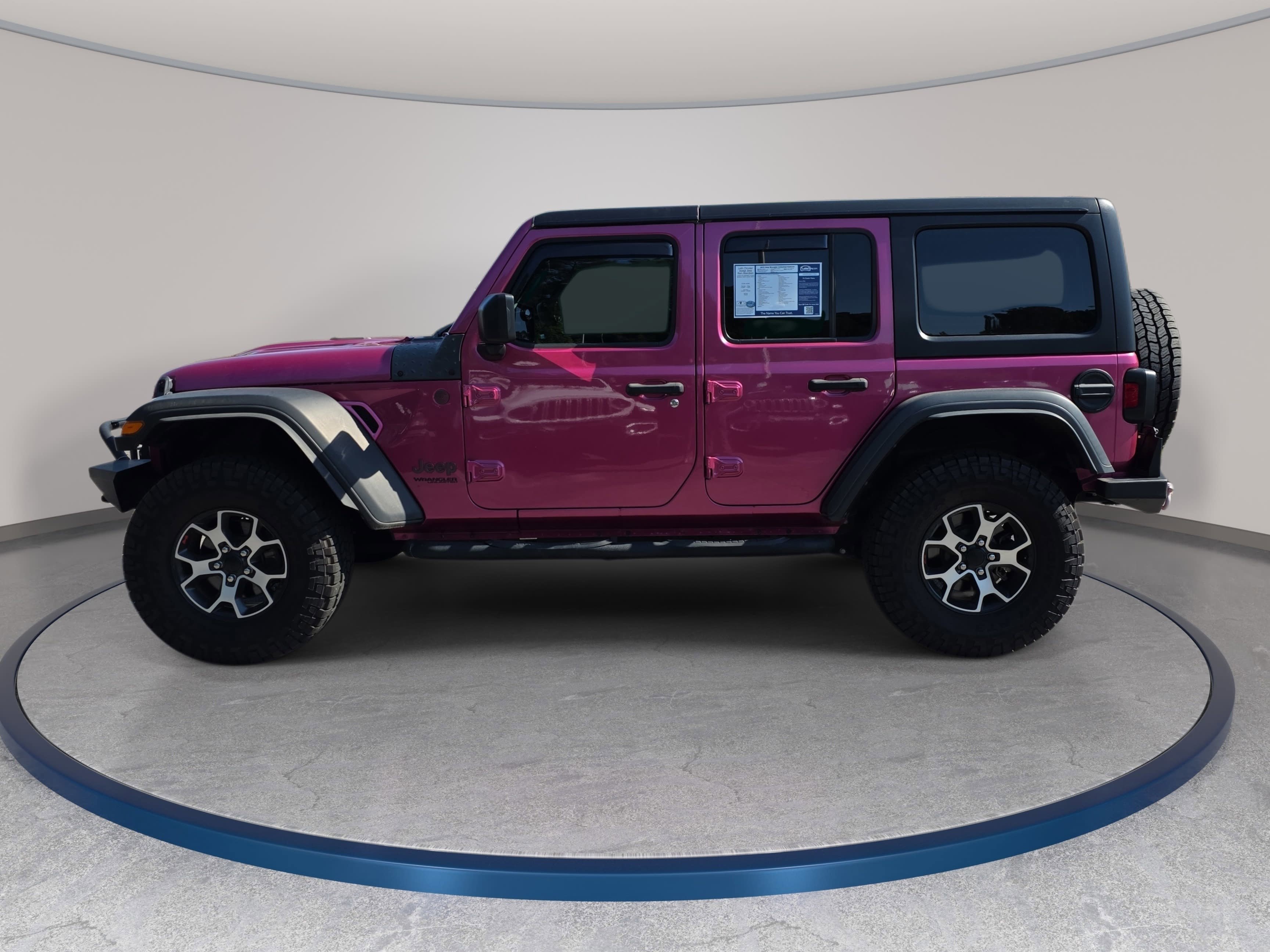 Used 2022 Jeep Wrangler Unlimited Rubicon w/ Cold Weather Group AWD/4WD image 8