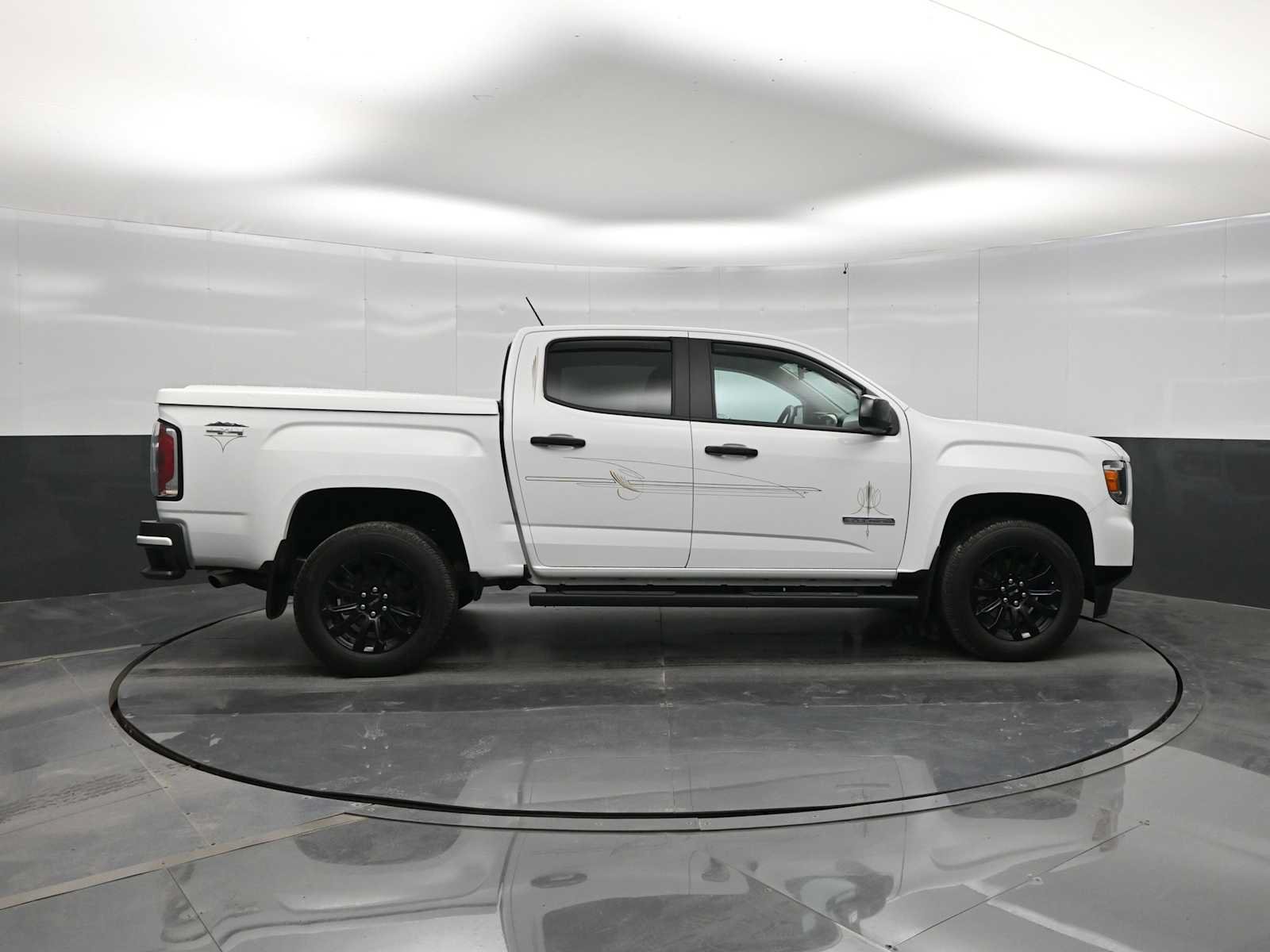 Used 2022 GMC Canyon Elevation w/ Trailering Package AWD/4WD image 9
