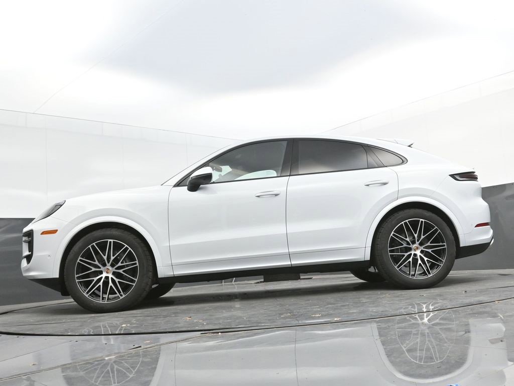New 2025 Porsche Cayenne Coupe image 34