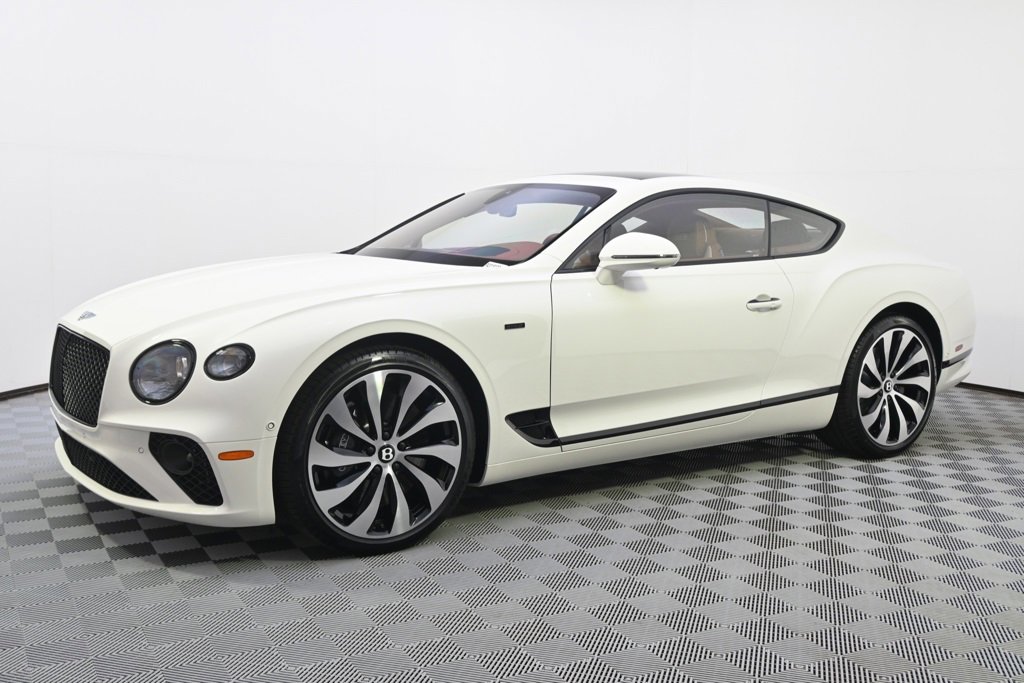 Used 2024 Bentley Continental GT image 2
