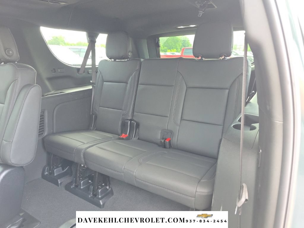 Used 2026 Chevrolet Suburban Z71 w/ Comfort Package AWD/4WD image 23