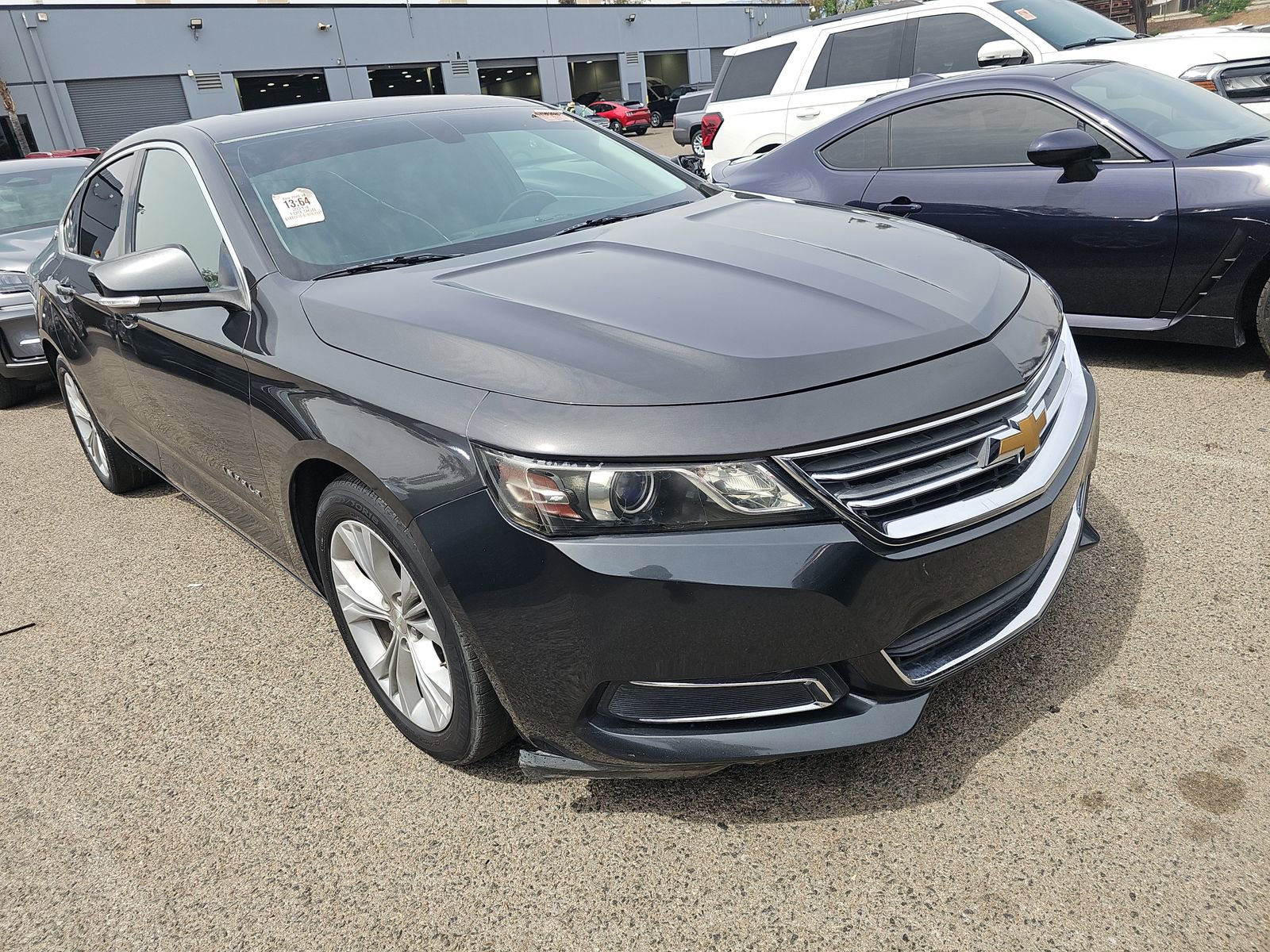 Used 2014 Chevrolet Impala LT w/ Convenience Package image 3