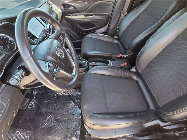 Used 2022 Buick Encore Preferred w/ Safety Package FWD image 13