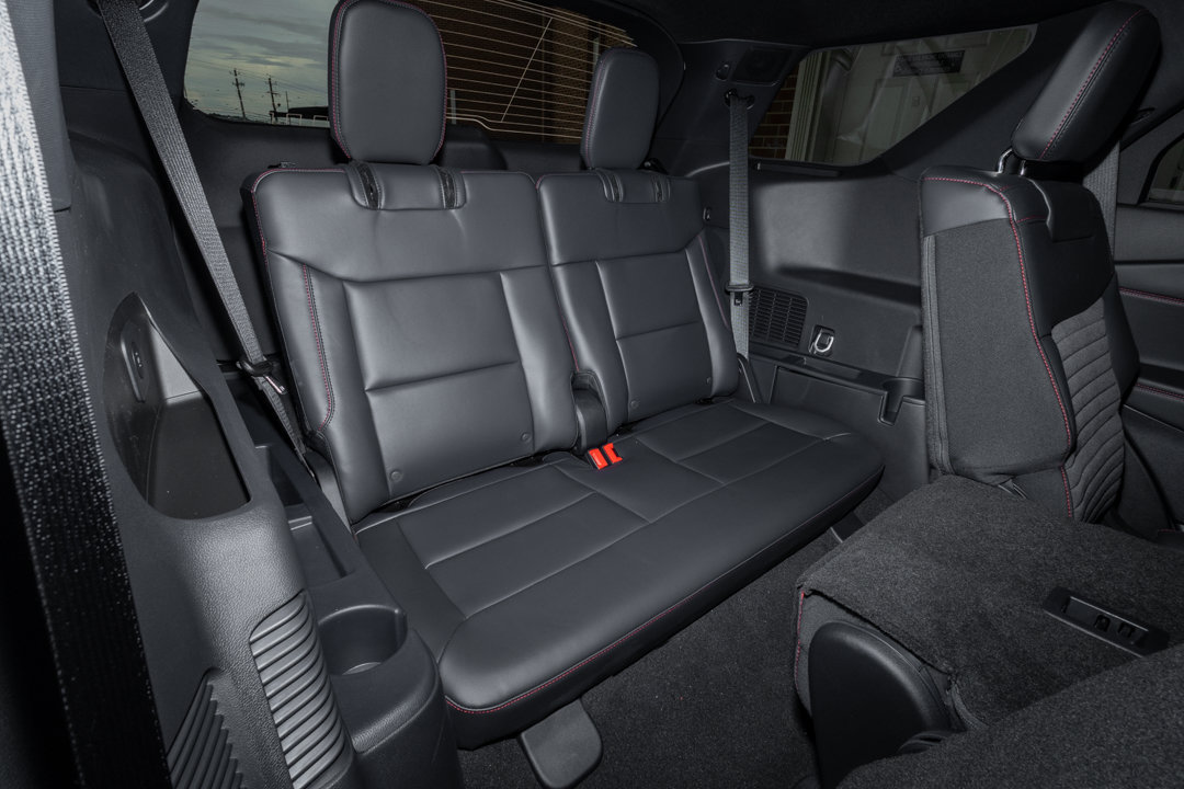 New 2026 Ford Explorer ST-Line w/ Premium Package RWD image 31