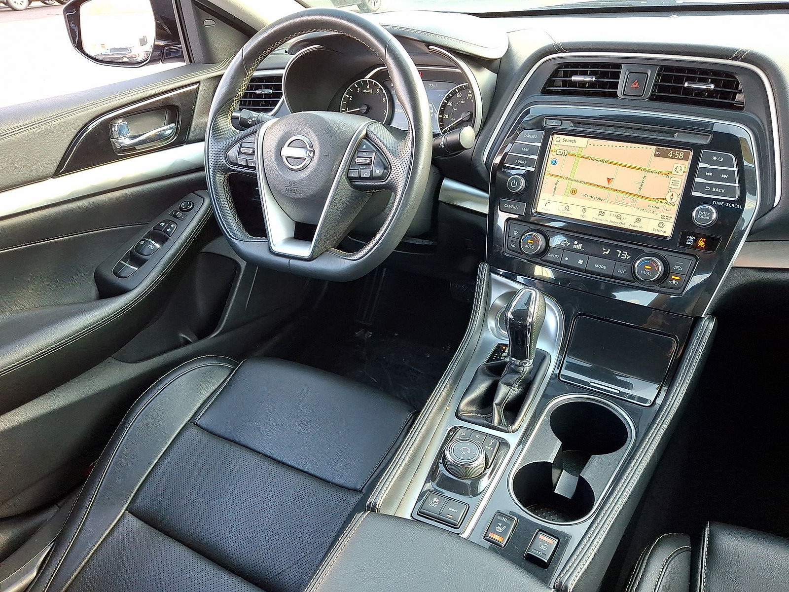 Used 2023 Nissan Maxima SV w/ Floor Mat Group FWD image 15