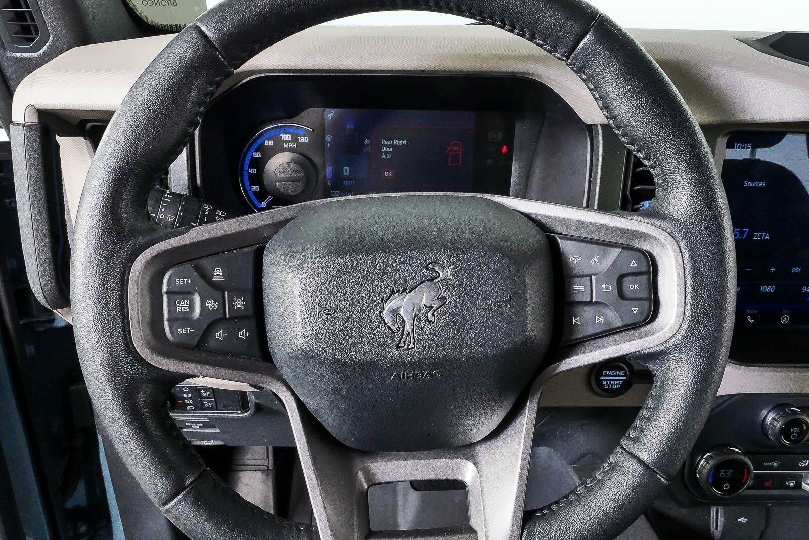 Used 2023 Ford Bronco Wildtrak AWD/4WD image 8