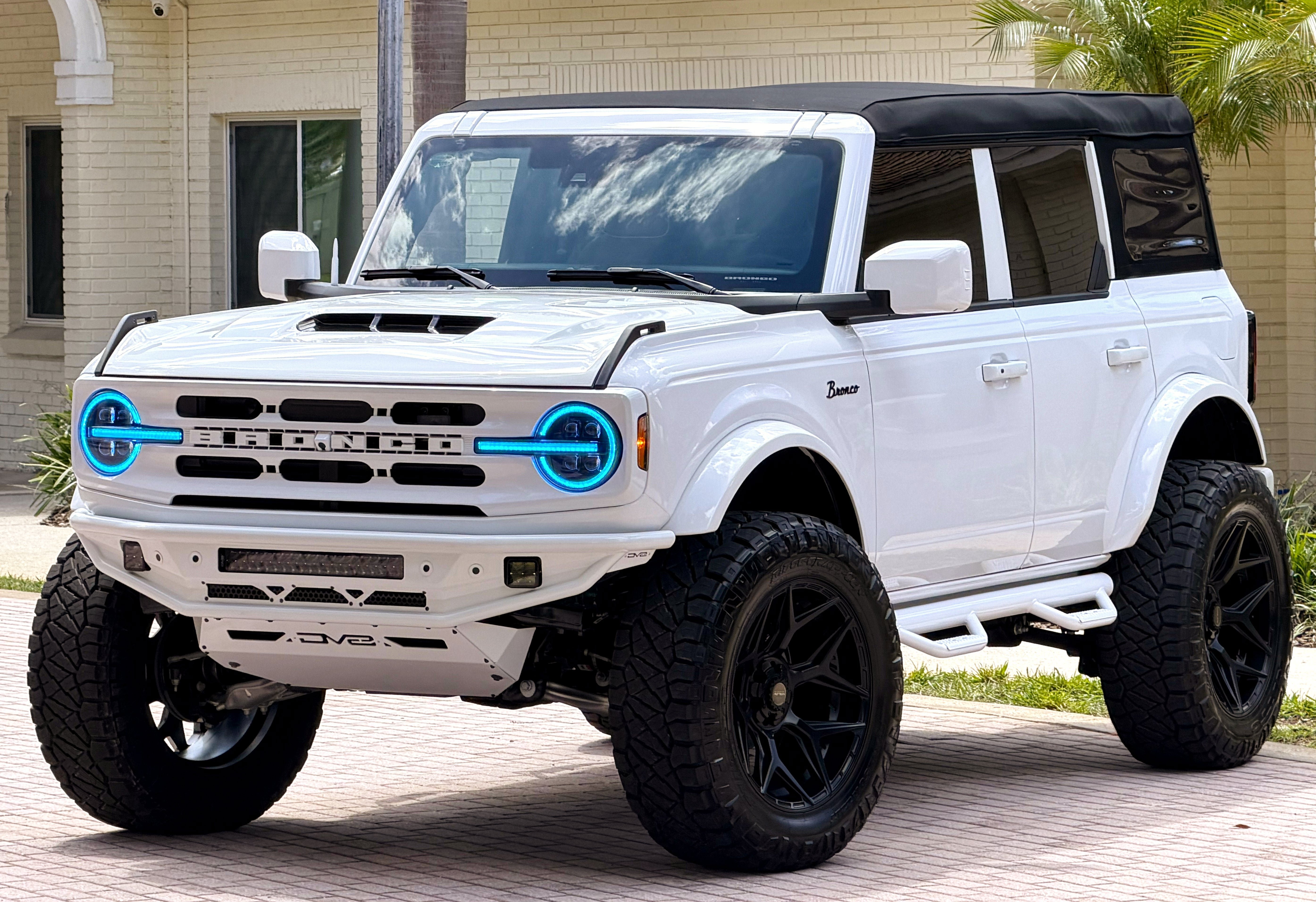 Used 2026 Ford Bronco Outer Banks AWD/4WD image 42