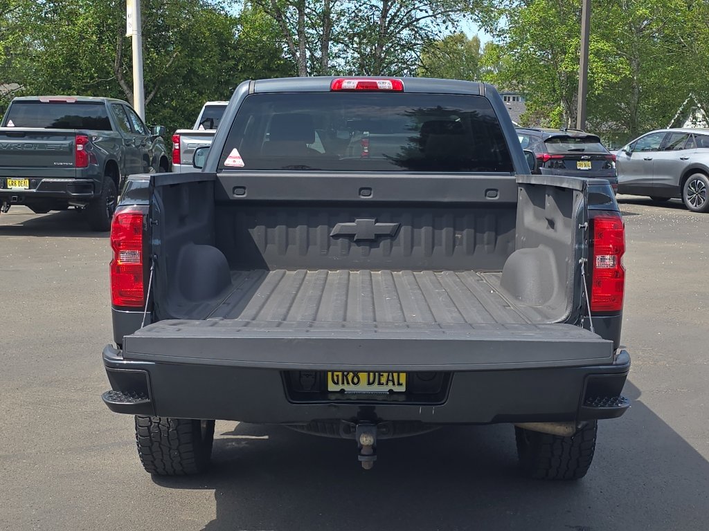 Used 2019 Chevrolet Silverado 1500 LT w/ All Star Edition AWD/4WD image 9